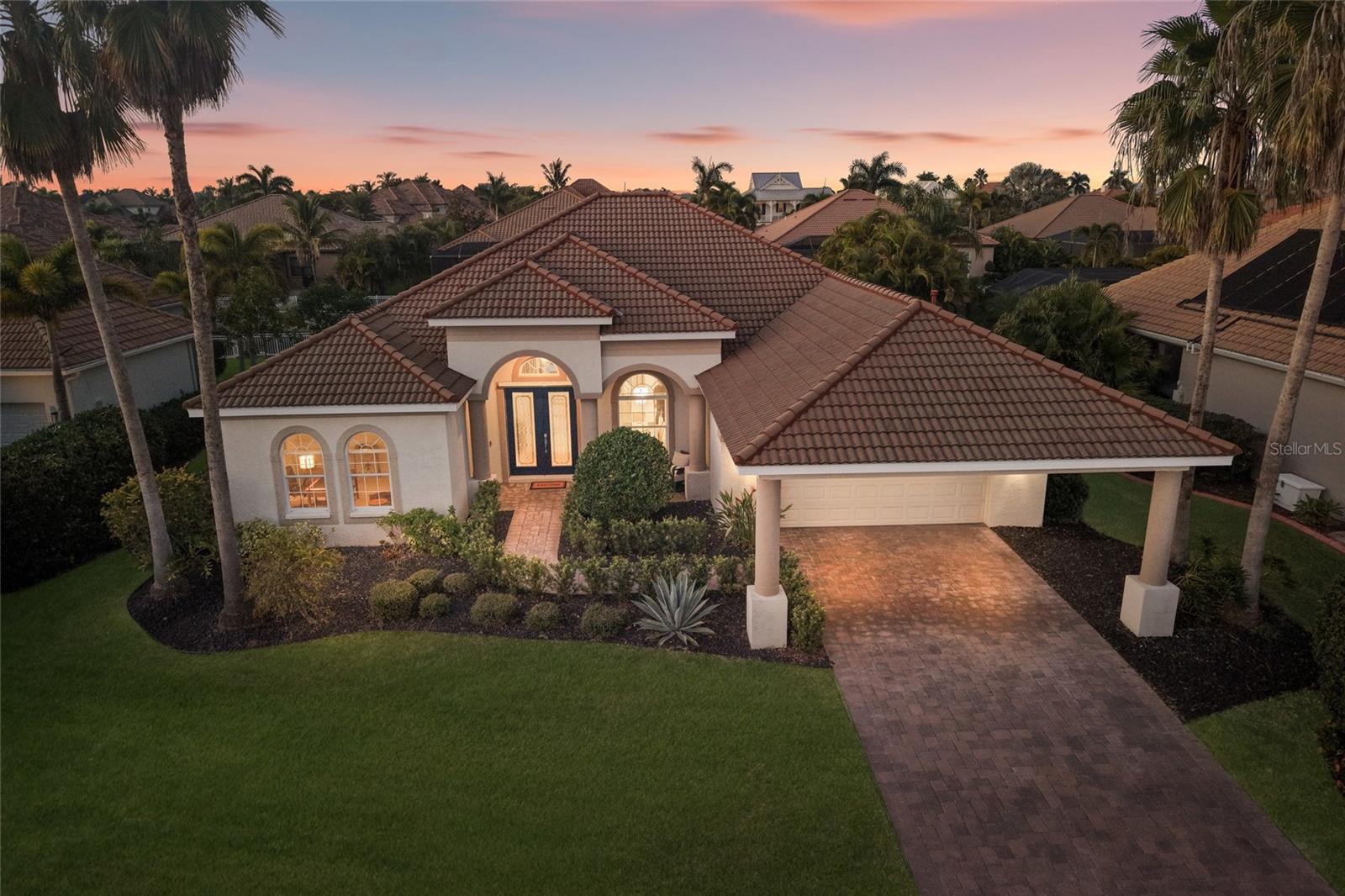 HARBOUR WALK - Residential