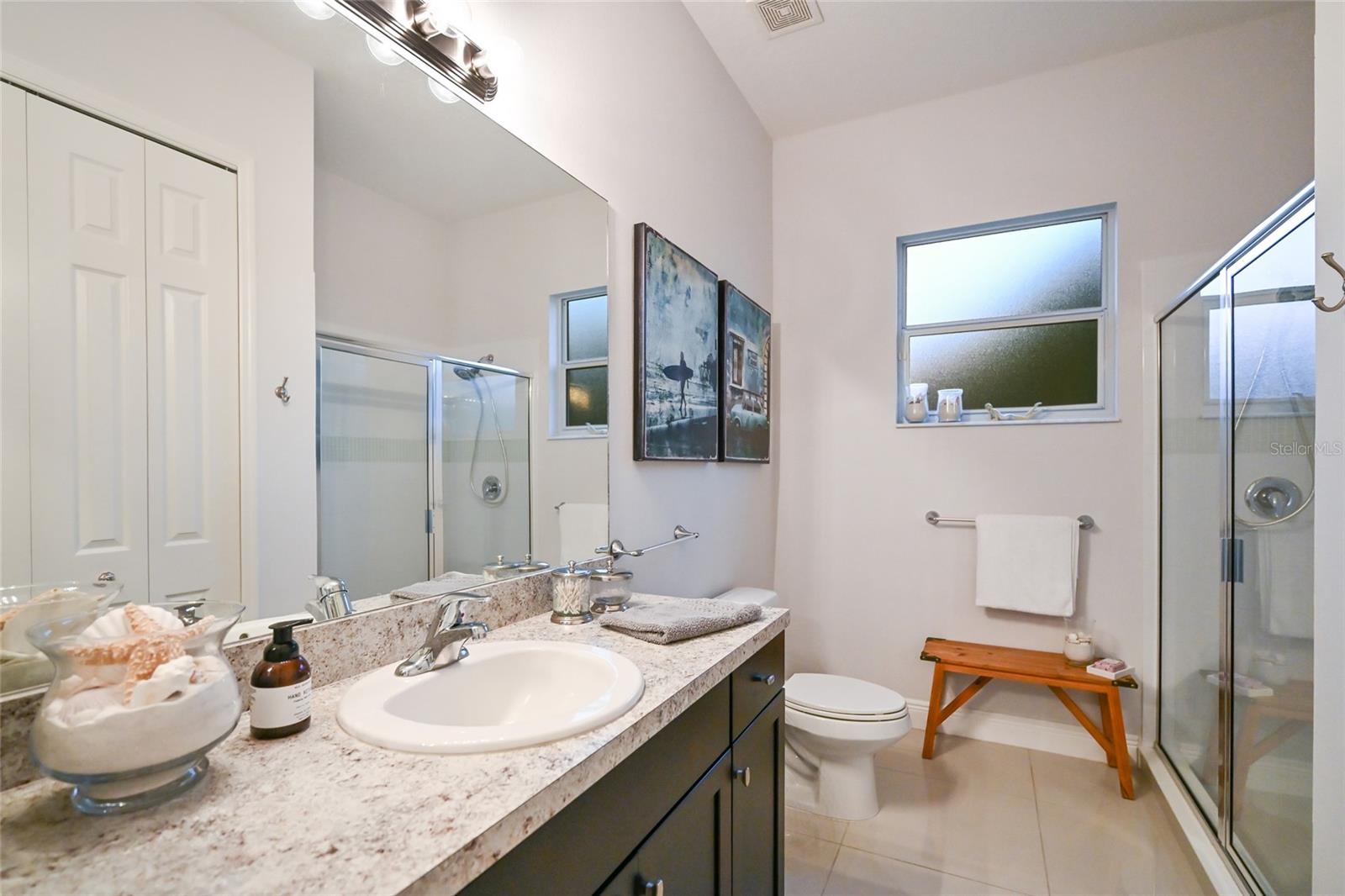 HARBOUR WALK - Residential