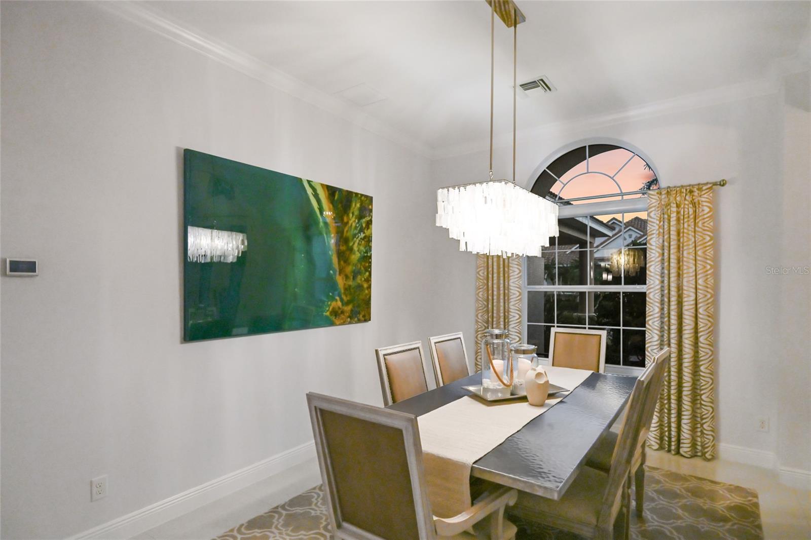 HARBOUR WALK - Residential