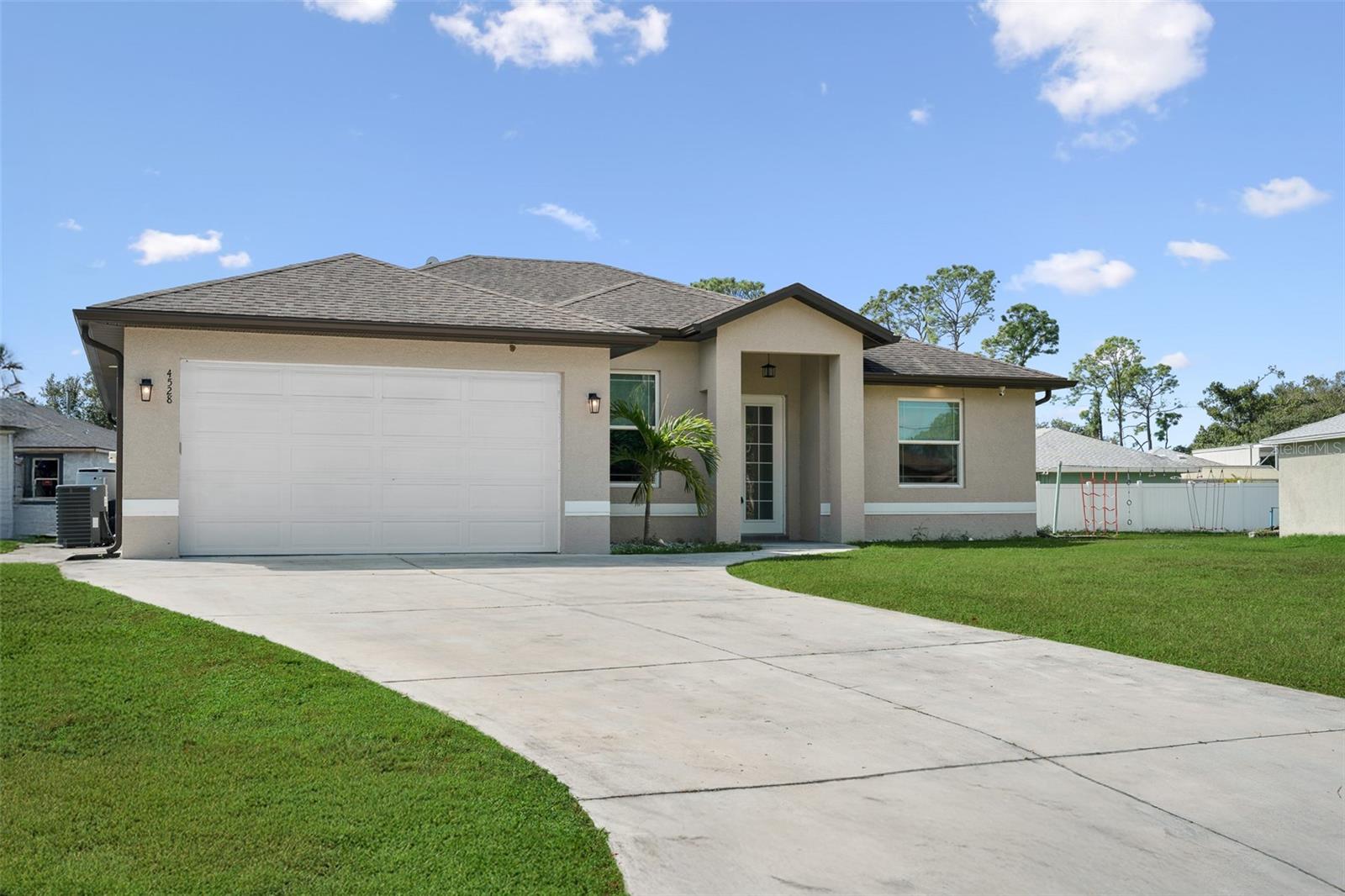 PORT CHARLOTTE SUB 52 - Residential