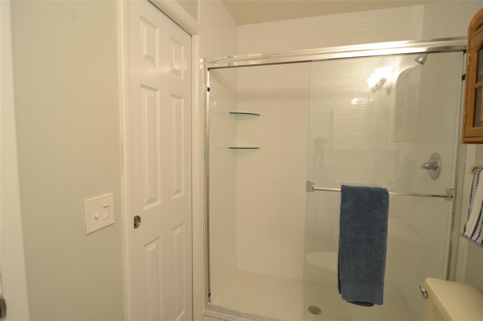 Summer Trees Unit 01 - Residential Lease