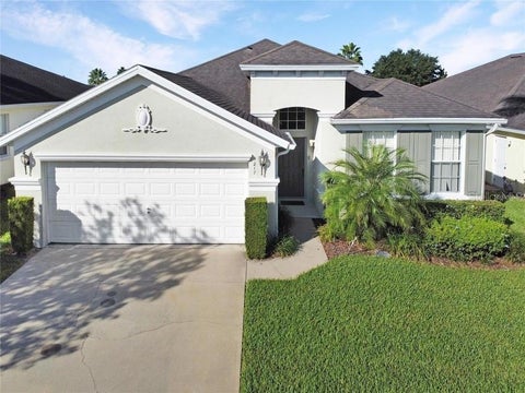 Photo of 217 Montara Drive, Davenport, FL 33897 (MLS # S5158468)