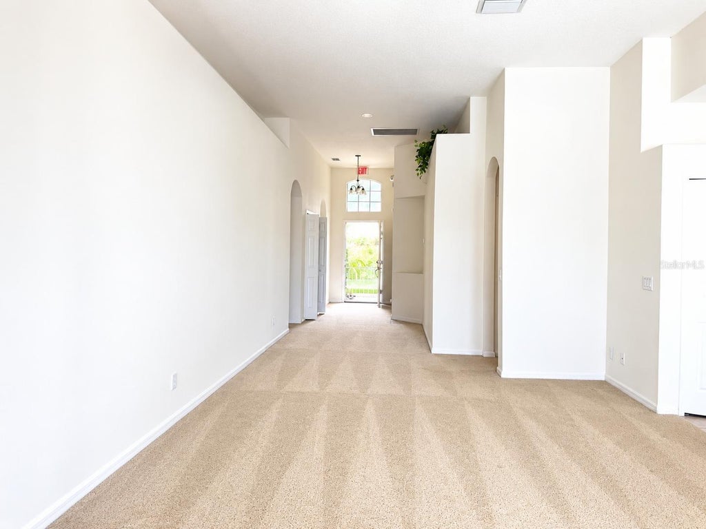 Photo of 217 Montara Drive, Davenport, FL 33897 (MLS # S5158468)