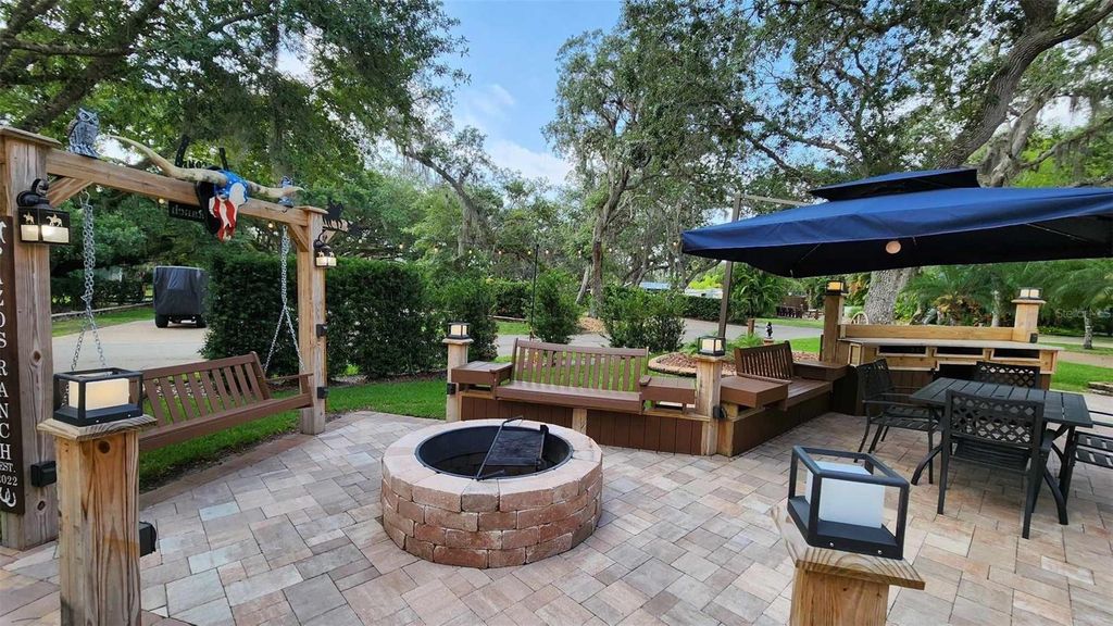 Photo of 371 Bob Cat Lane, River Ranch, FL 33867 (MLS # U8242602)