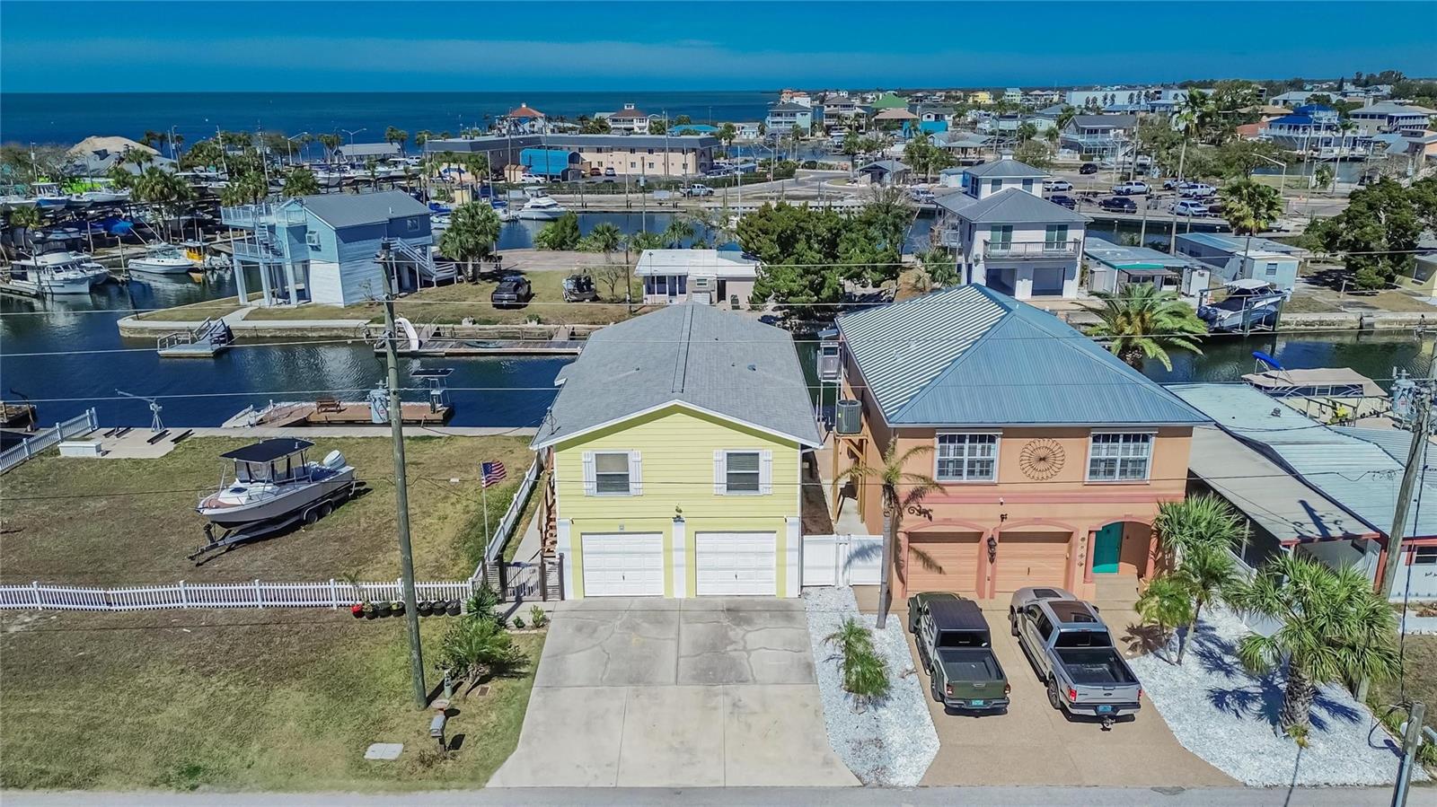 HUDSON BEACH ESTATES - Residential