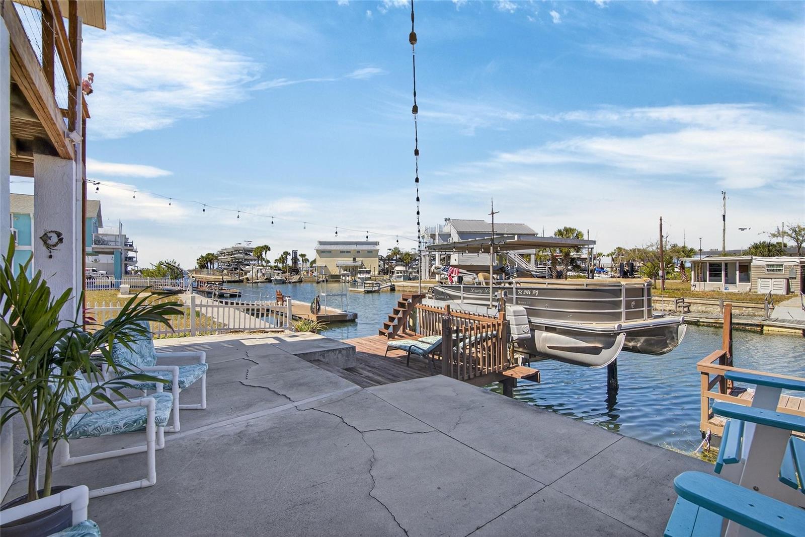 HUDSON BEACH ESTATES - Residential