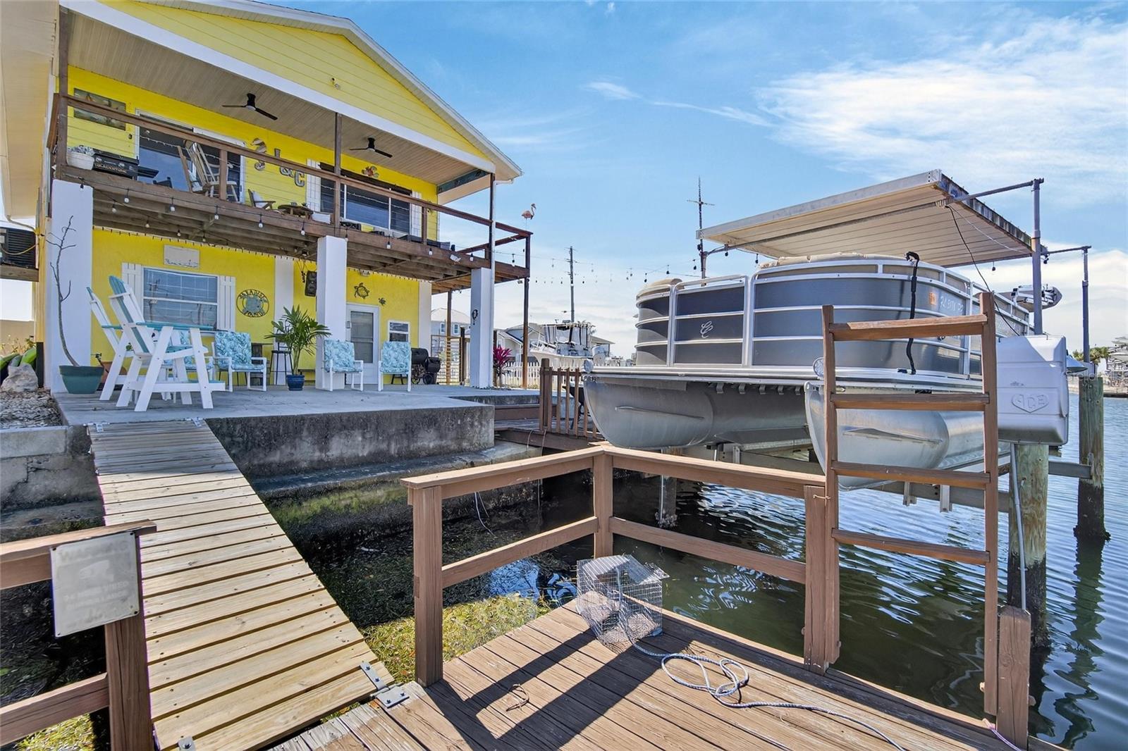 HUDSON BEACH ESTATES - Residential