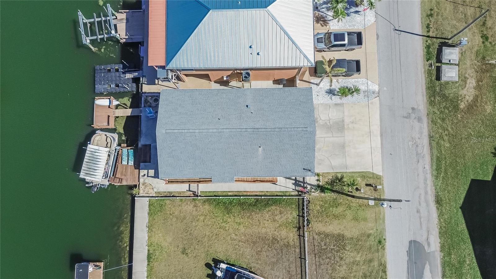 HUDSON BEACH ESTATES - Residential