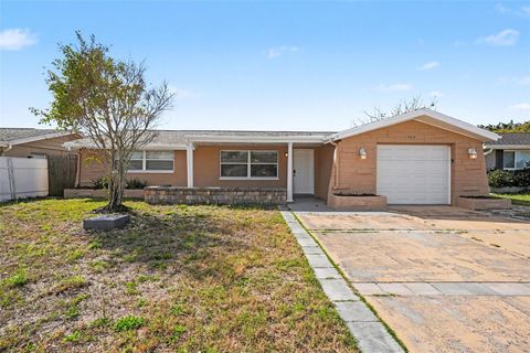 Photo of 7214 Ingleside Drive, Port Richey, FL 34668 (MLS # O6386236)