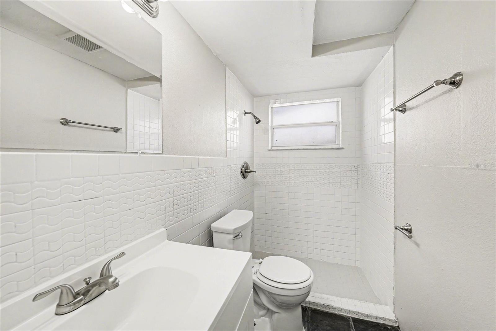 EMBASSY HILLS - Residential