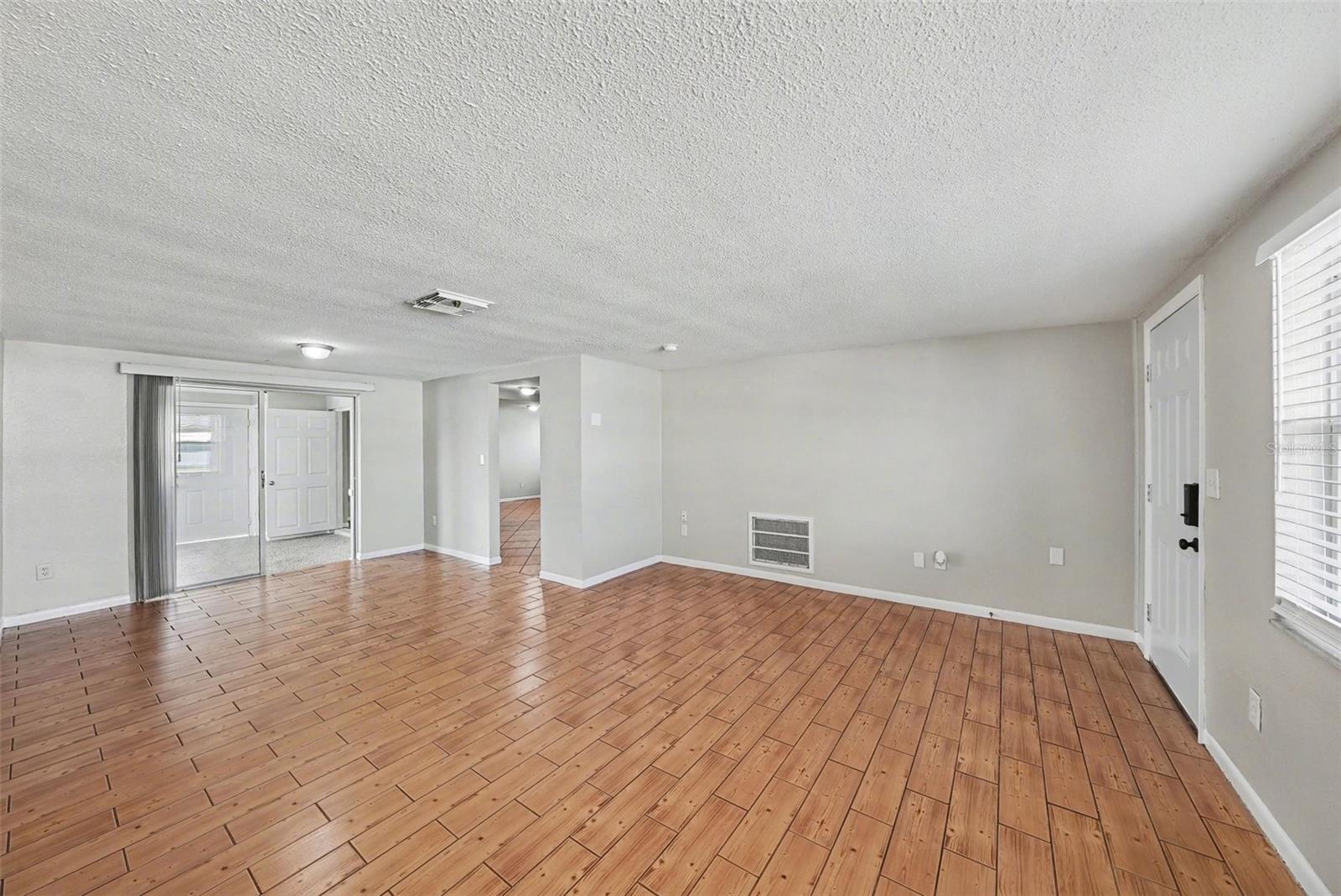 EMBASSY HILLS - Residential