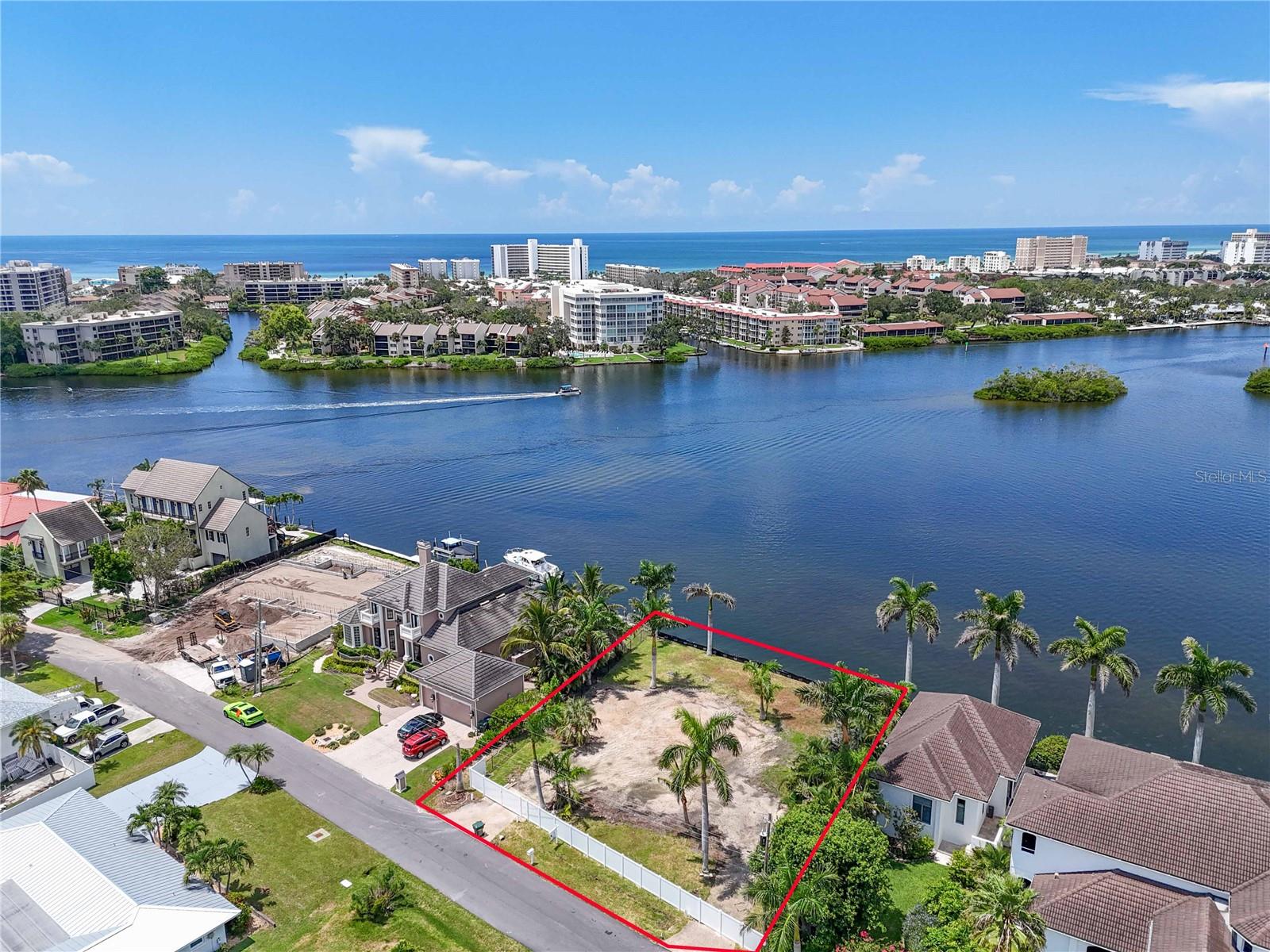 PINE SHORES ESTATE 7TH SEC - Land