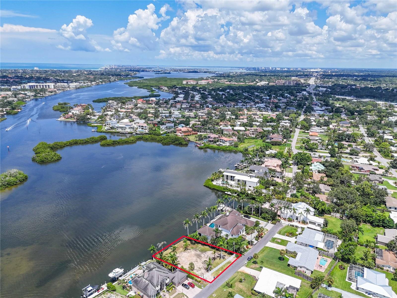 PINE SHORES ESTATE 7TH SEC - Land