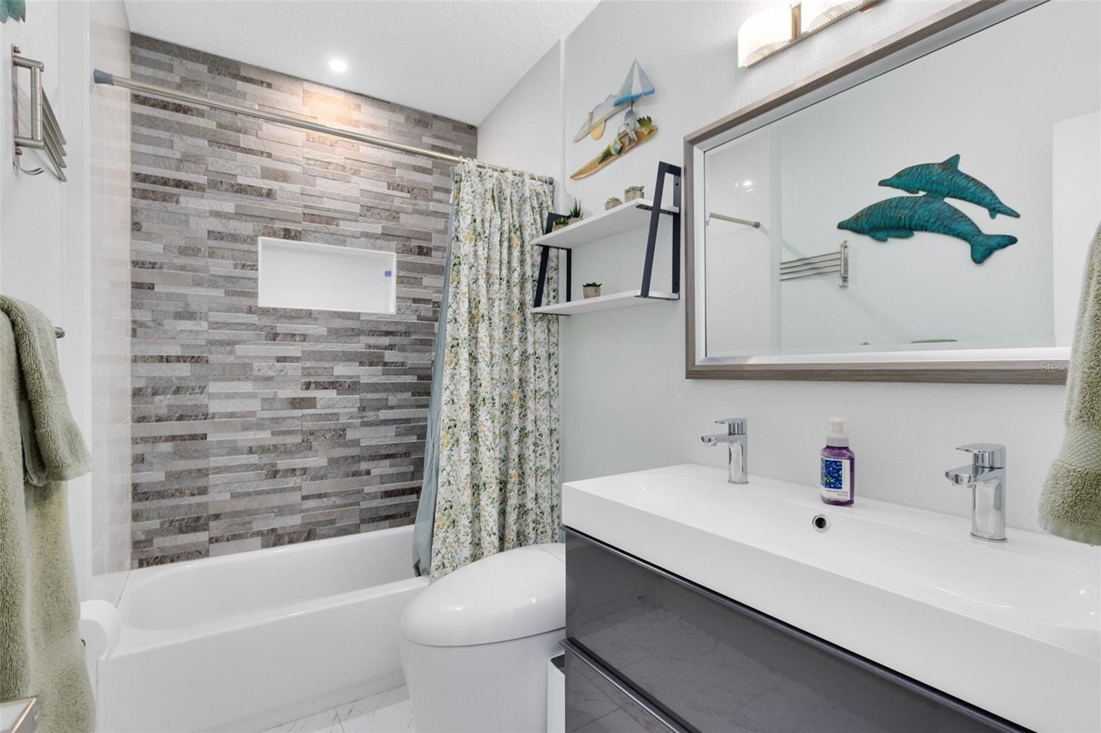 ORANGEWOOD PARK - Residential