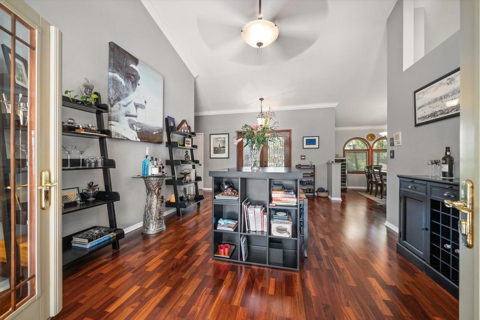 COUNTRY WOODS - Residential