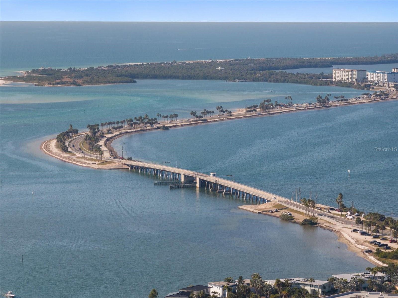 COUNTRY WOODS - Residential