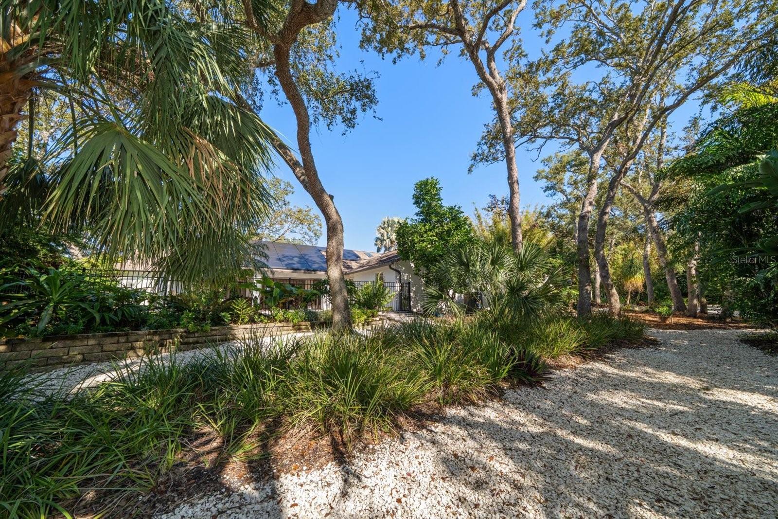 COUNTRY WOODS - Residential