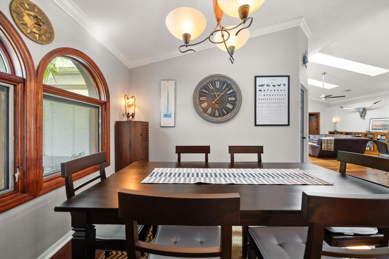 COUNTRY WOODS - Residential