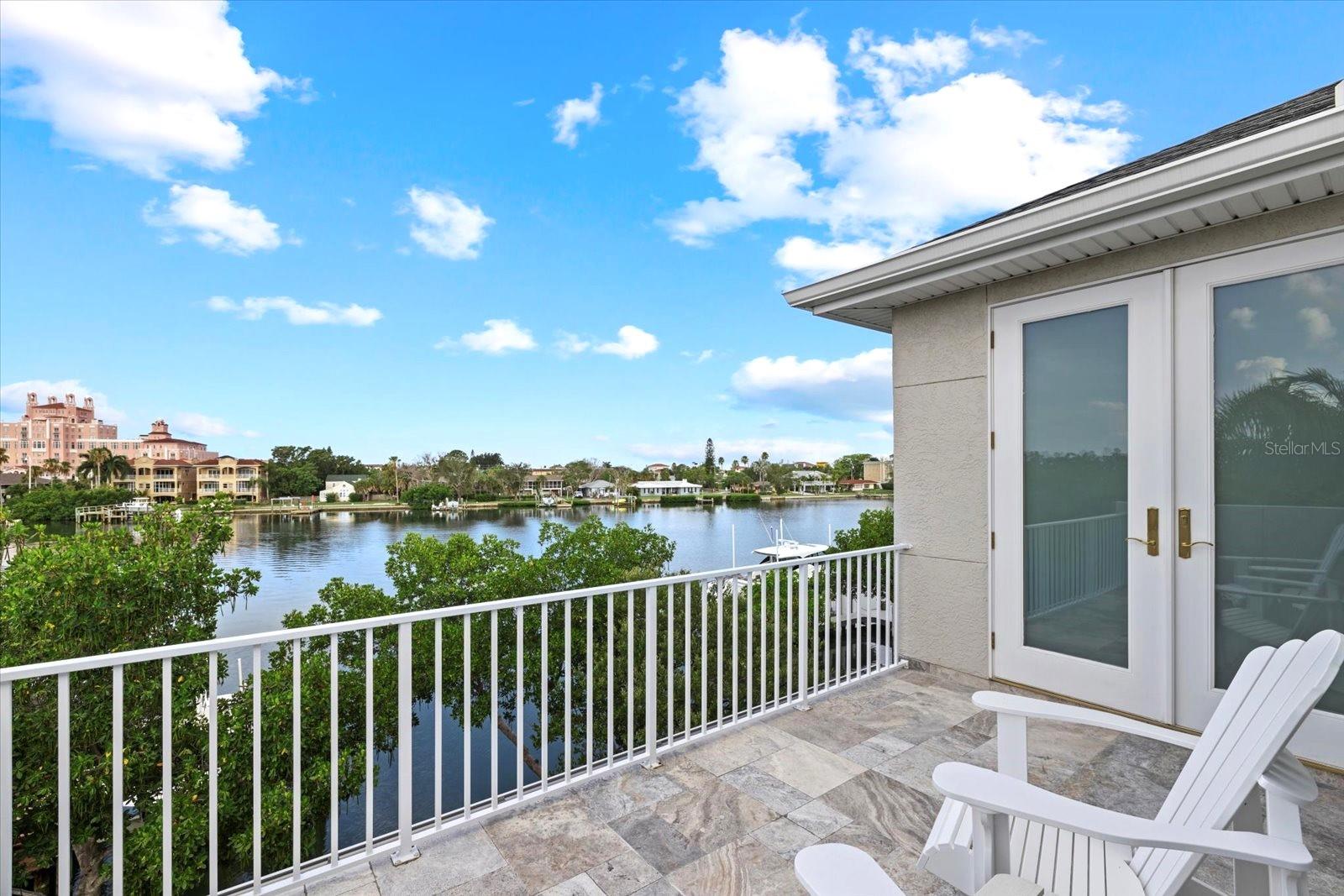 MANGROVE POINTE SUB - Residential