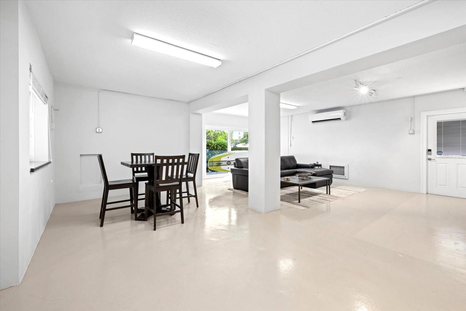 MANGROVE POINTE SUB - Residential