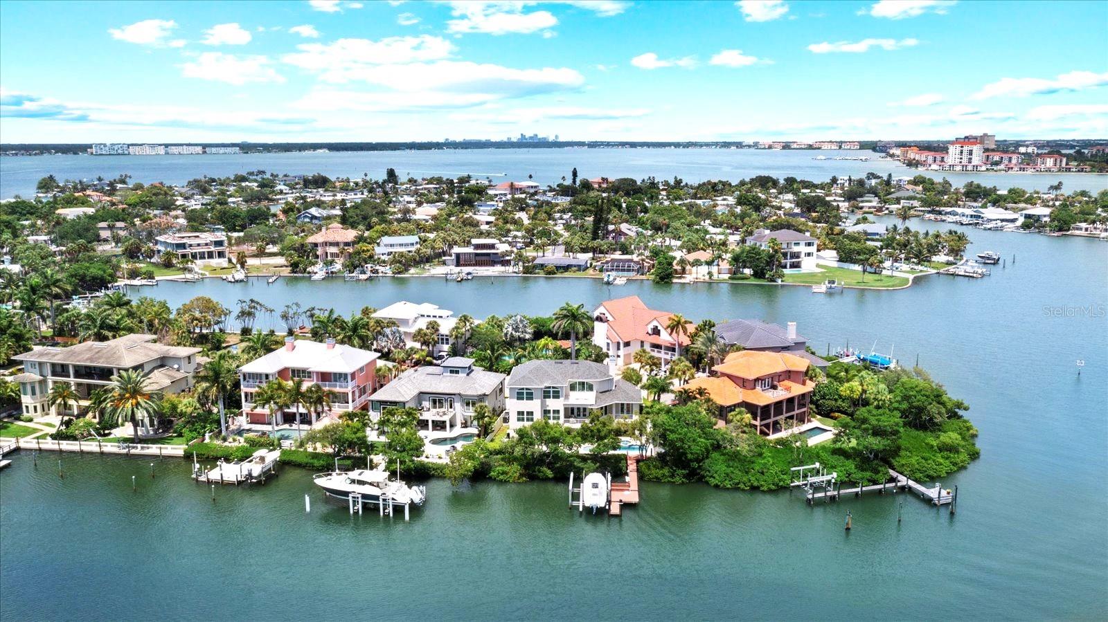 MANGROVE POINTE SUB - Residential