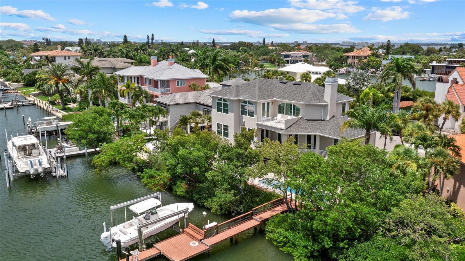 MANGROVE POINTE SUB - Residential