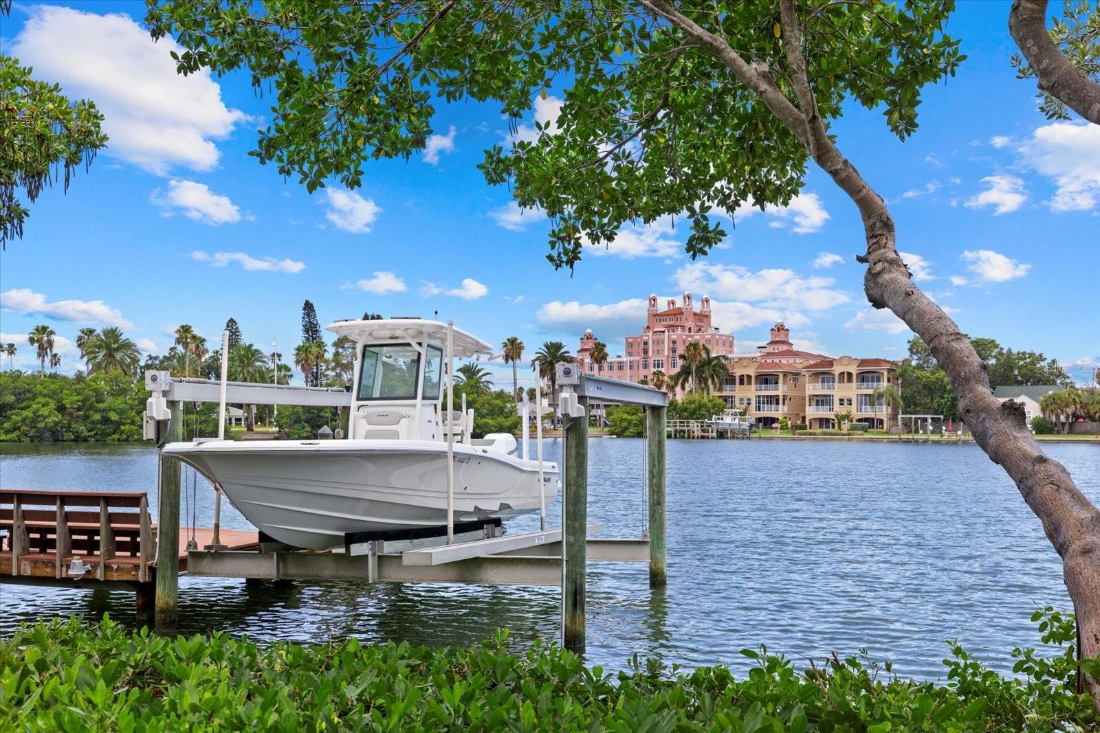 MANGROVE POINTE SUB - Residential