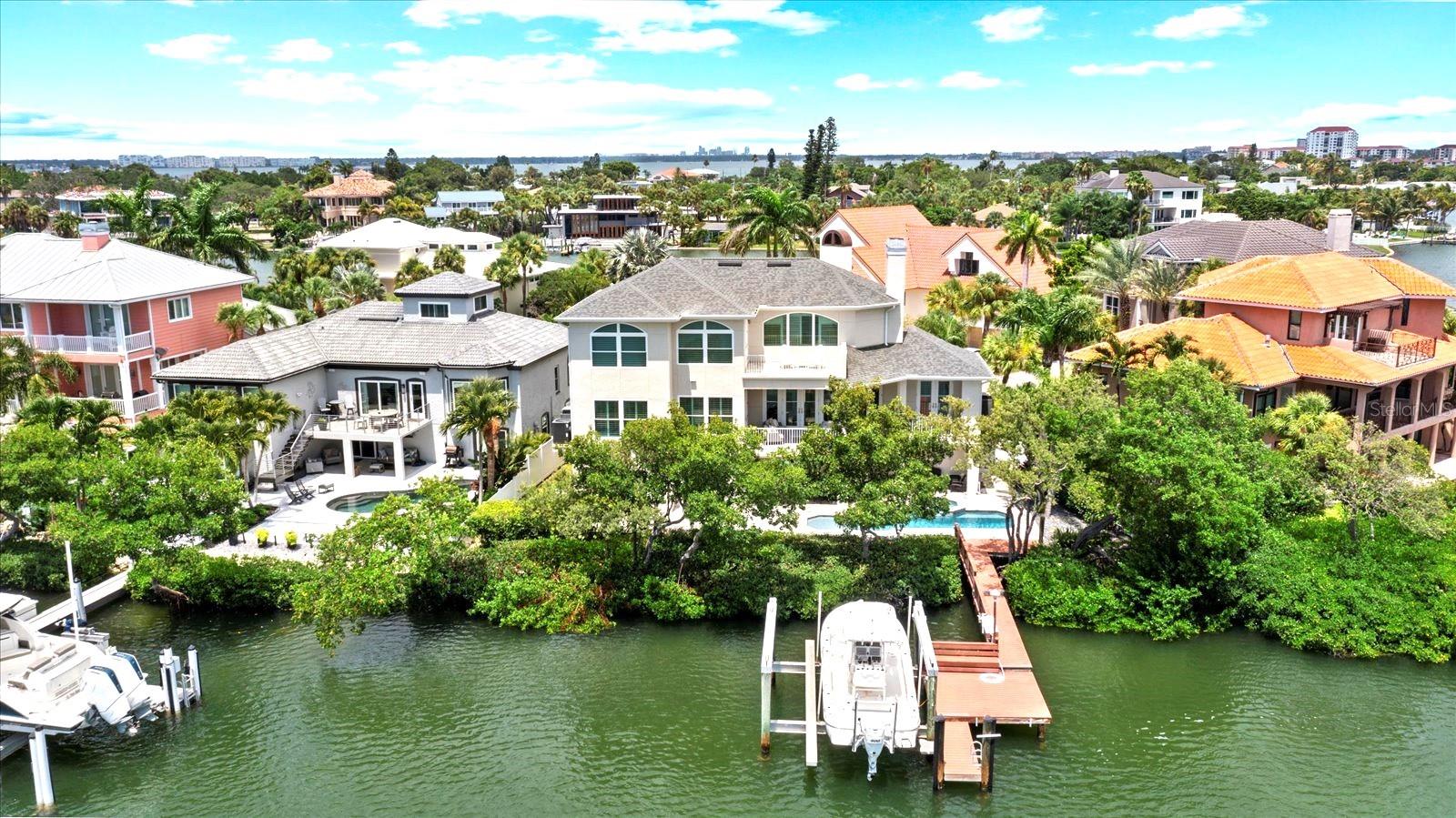 MANGROVE POINTE SUB - Residential