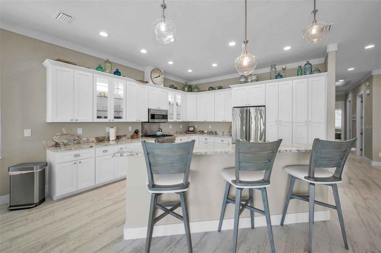 LONE PALM BEACH 4TH ADD - Residential