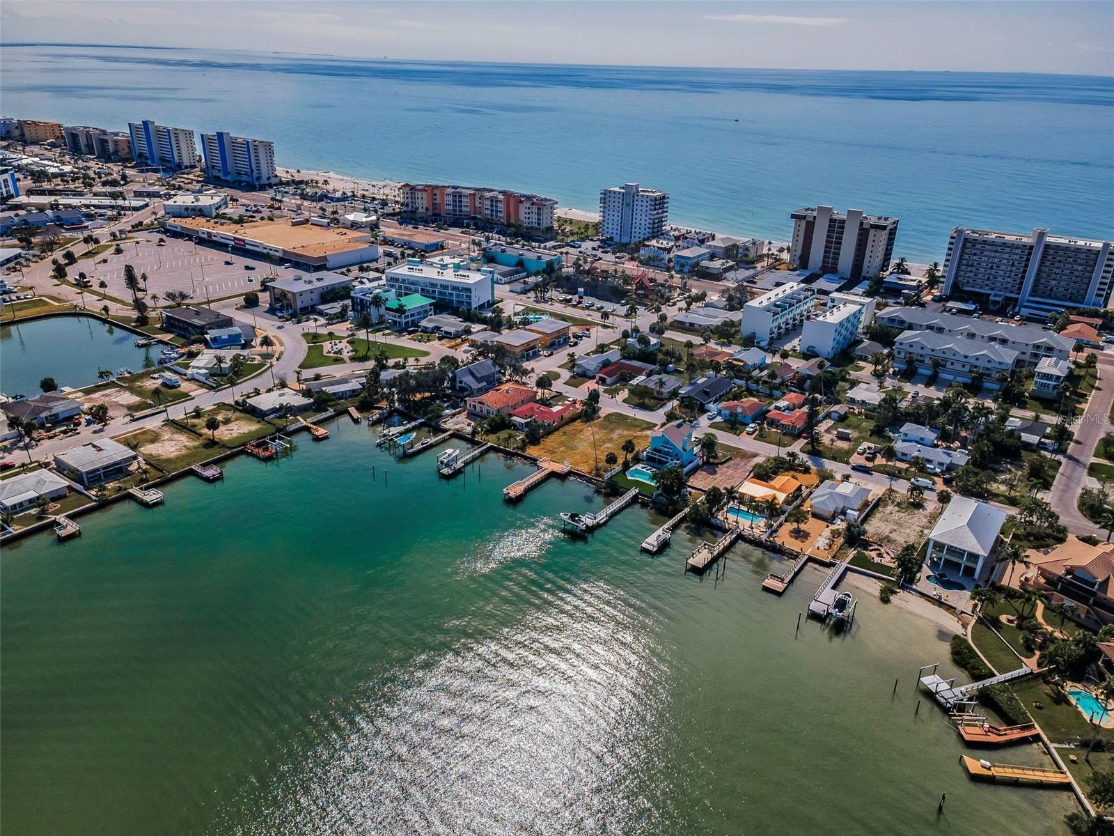 LONE PALM BEACH 4TH ADD - Residential