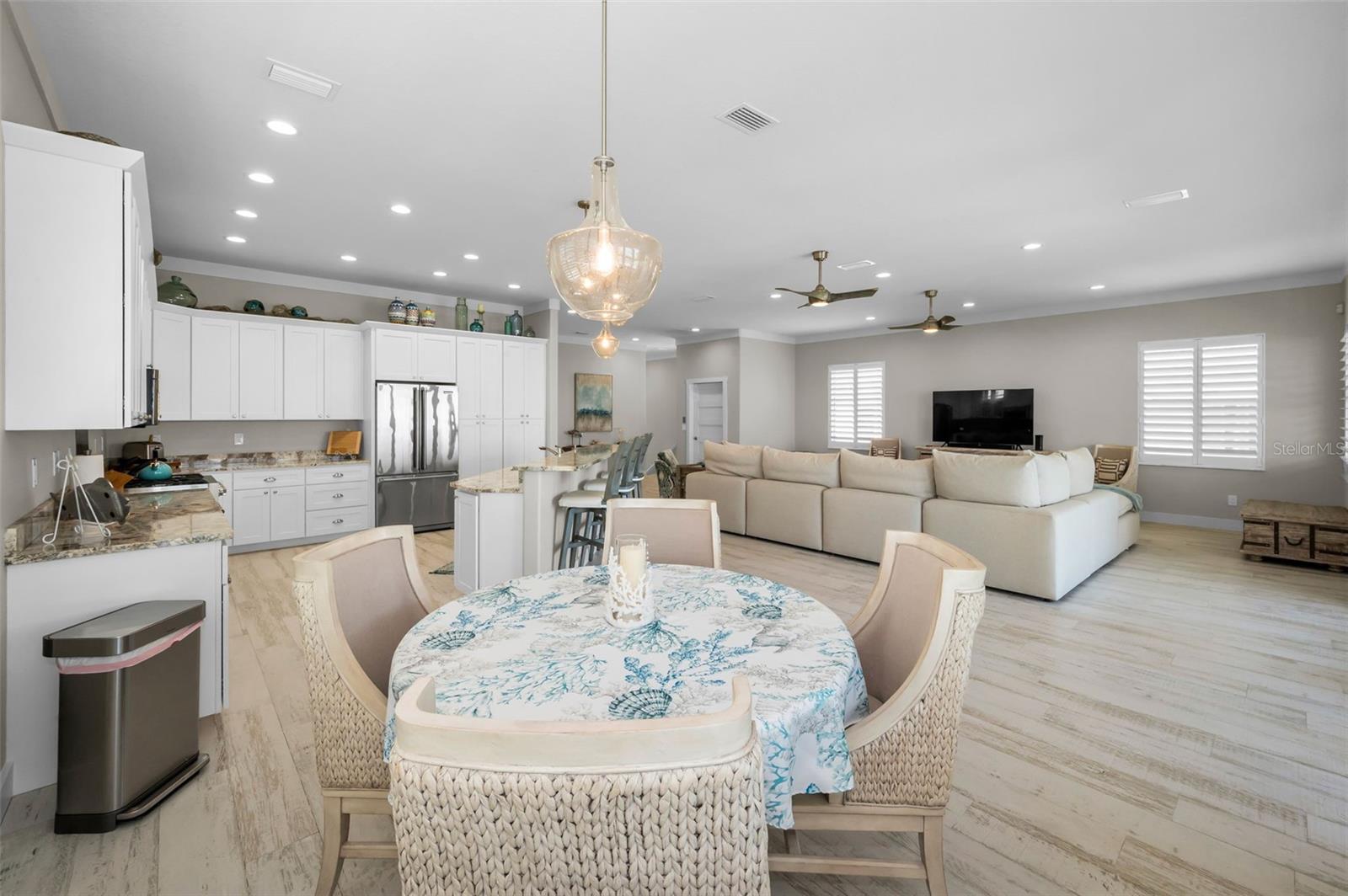 LONE PALM BEACH 4TH ADD - Residential