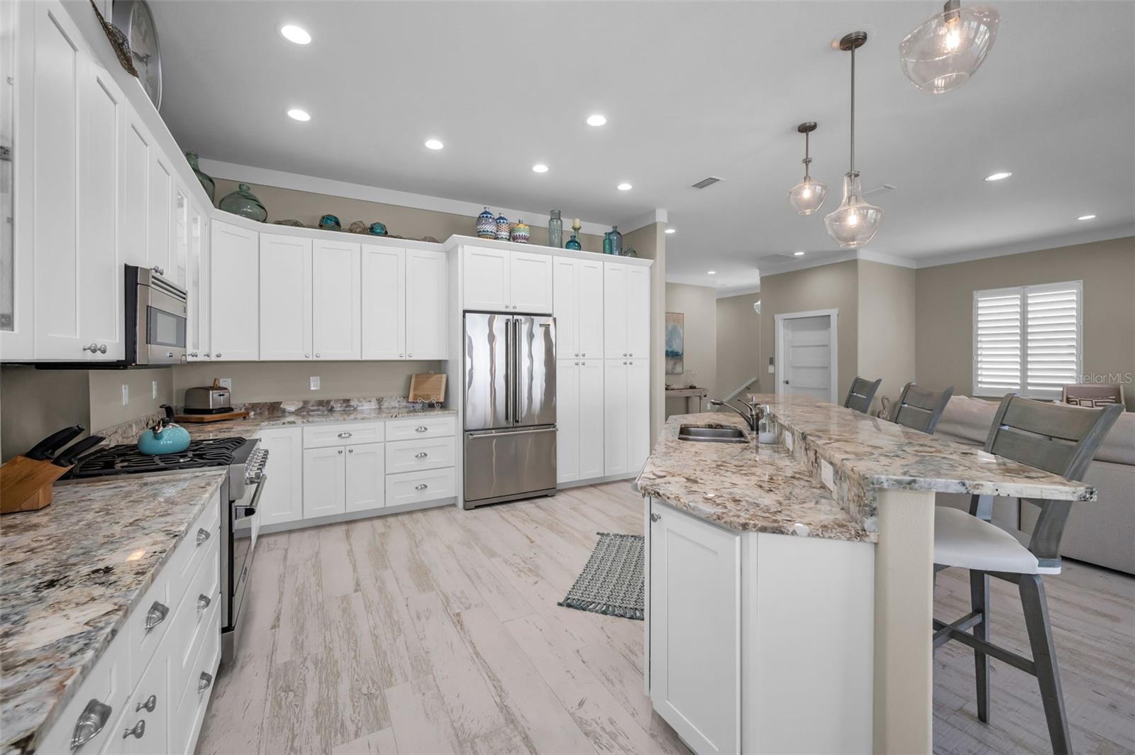 LONE PALM BEACH 4TH ADD - Residential