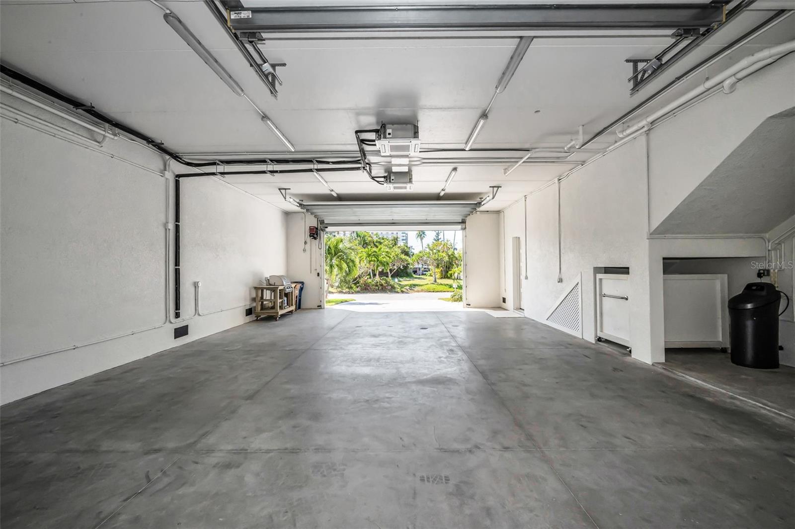 LONE PALM BEACH 4TH ADD - Residential