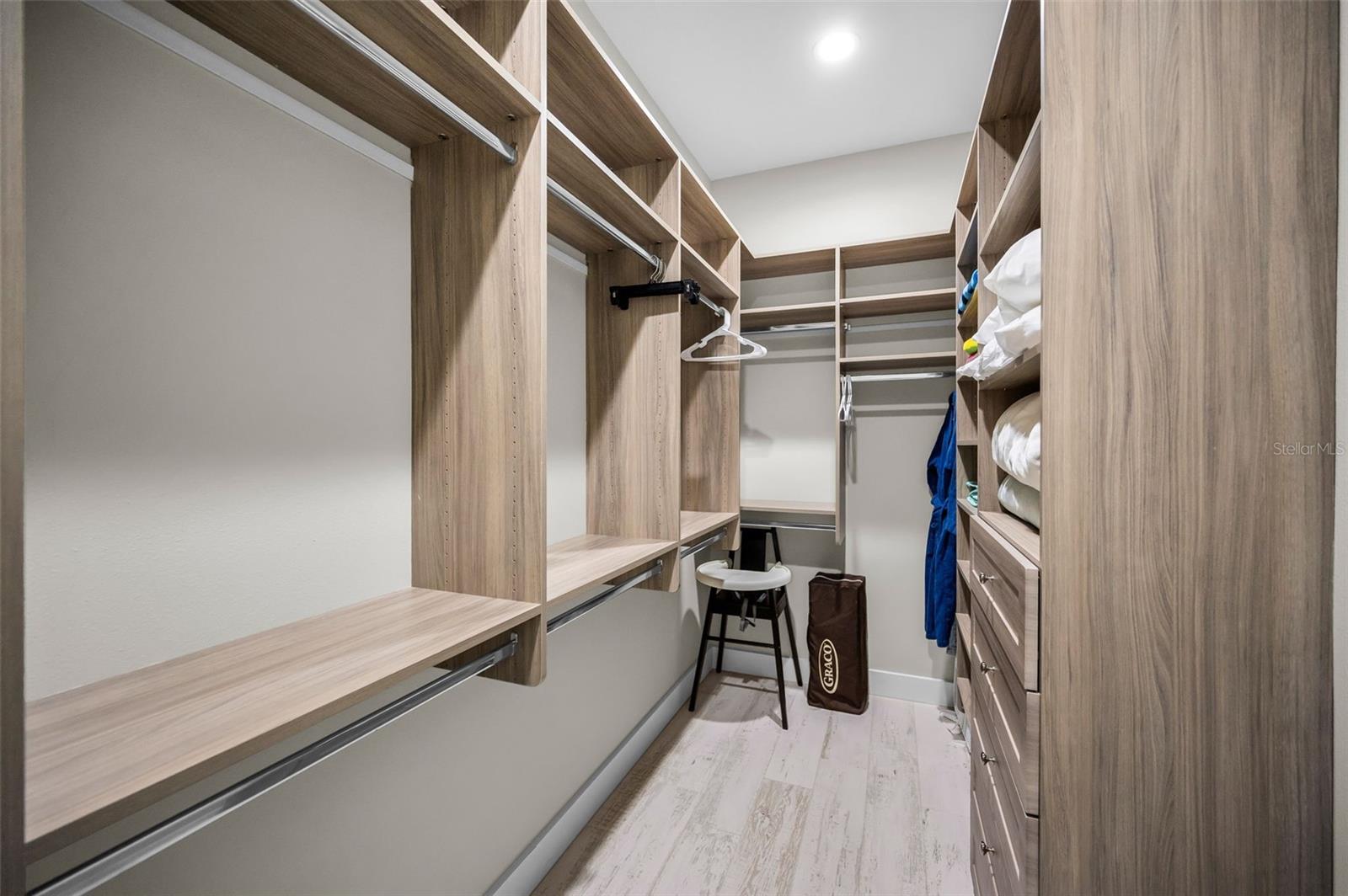 LONE PALM BEACH 4TH ADD - Residential