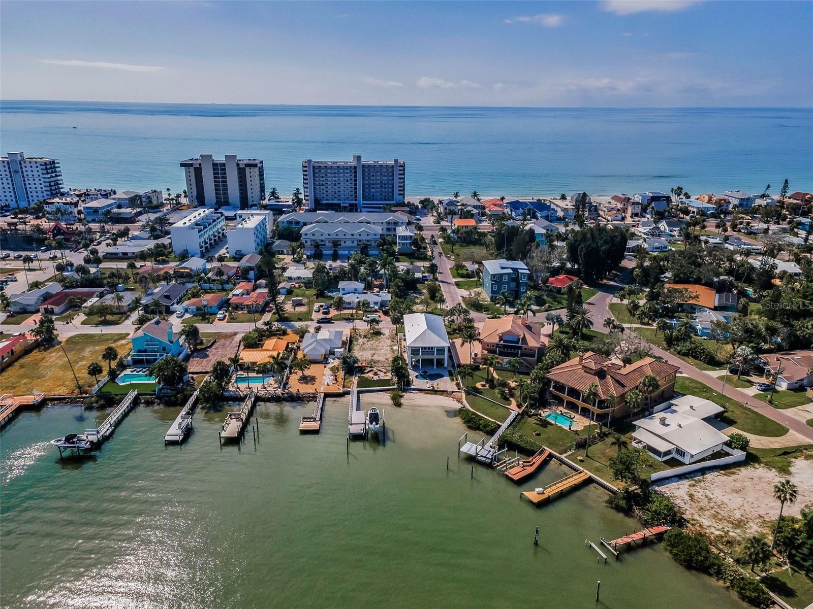 LONE PALM BEACH 4TH ADD - Residential