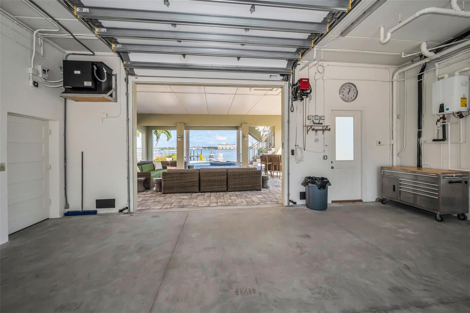 LONE PALM BEACH 4TH ADD - Residential