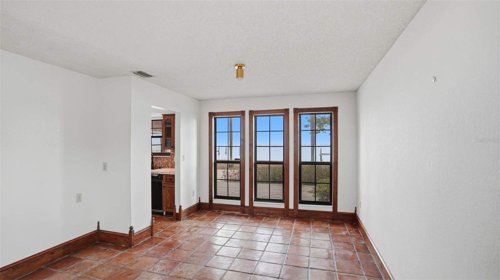 KOS-MAC REP - Residential