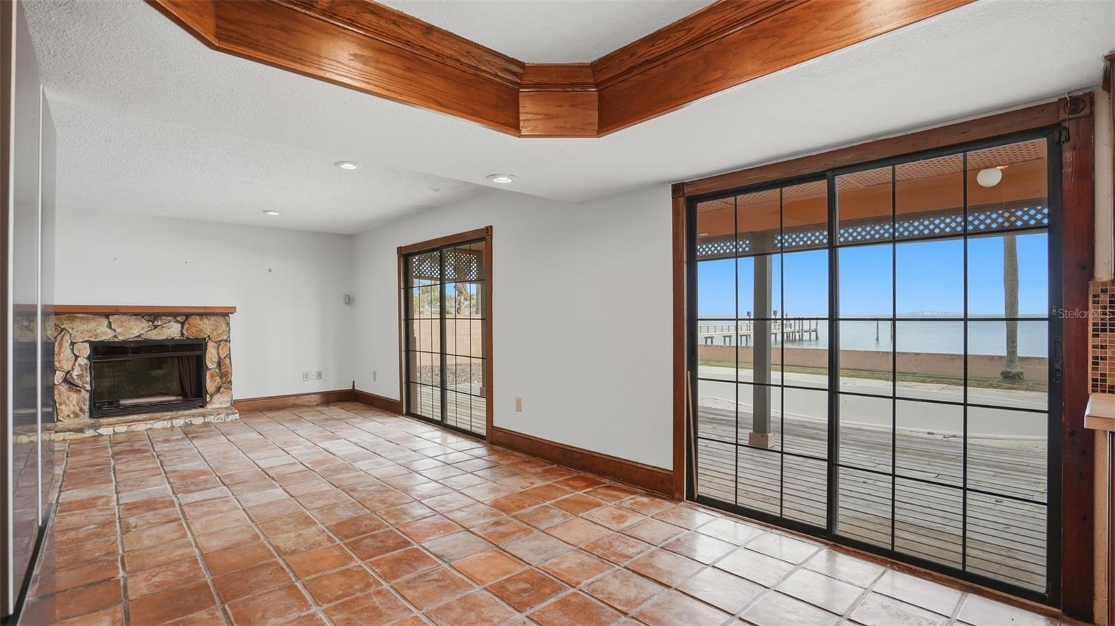 KOS-MAC REP - Residential