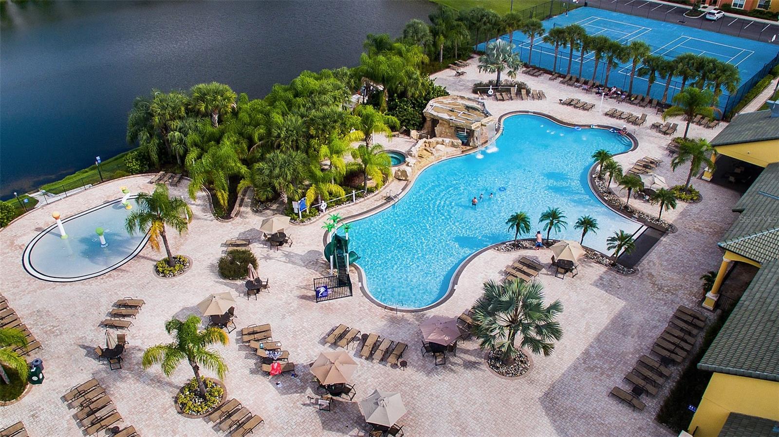 PARADISE PALMS RESORT PH 2 - Residential