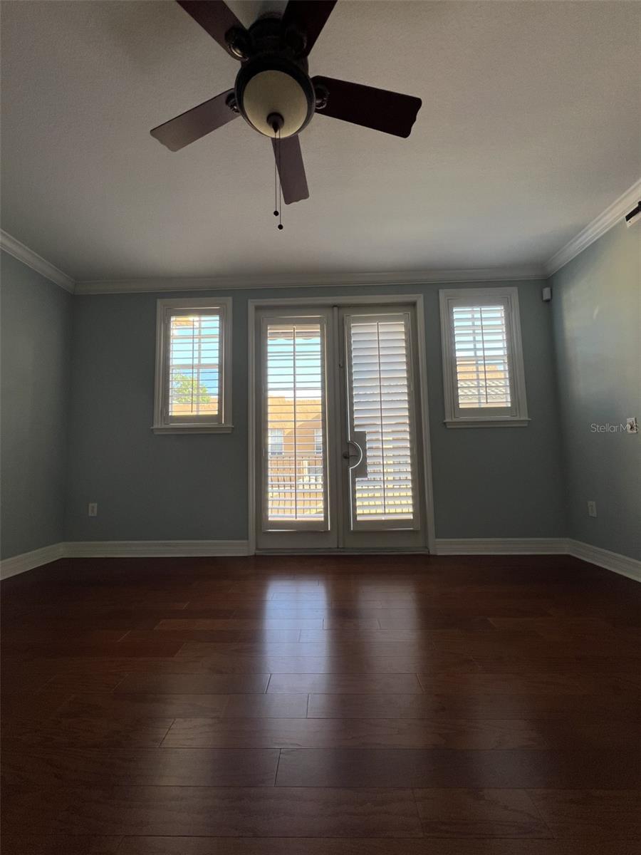 HANSEN MANOR TWNHMS - Residential Lease
