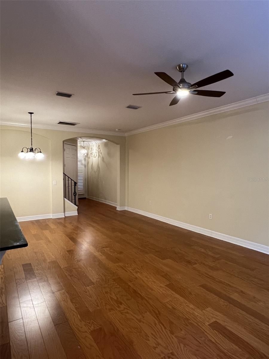 HANSEN MANOR TWNHMS - Residential Lease