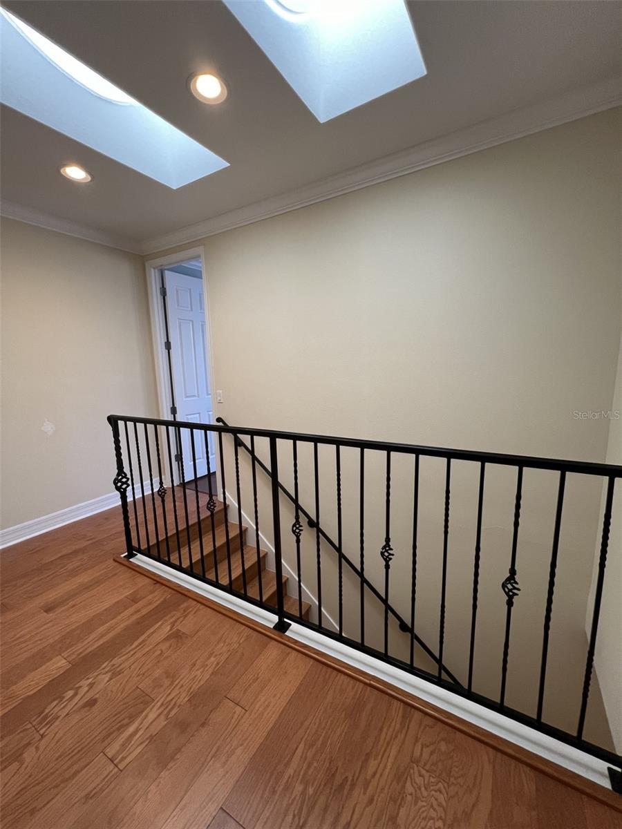 HANSEN MANOR TWNHMS - Residential Lease