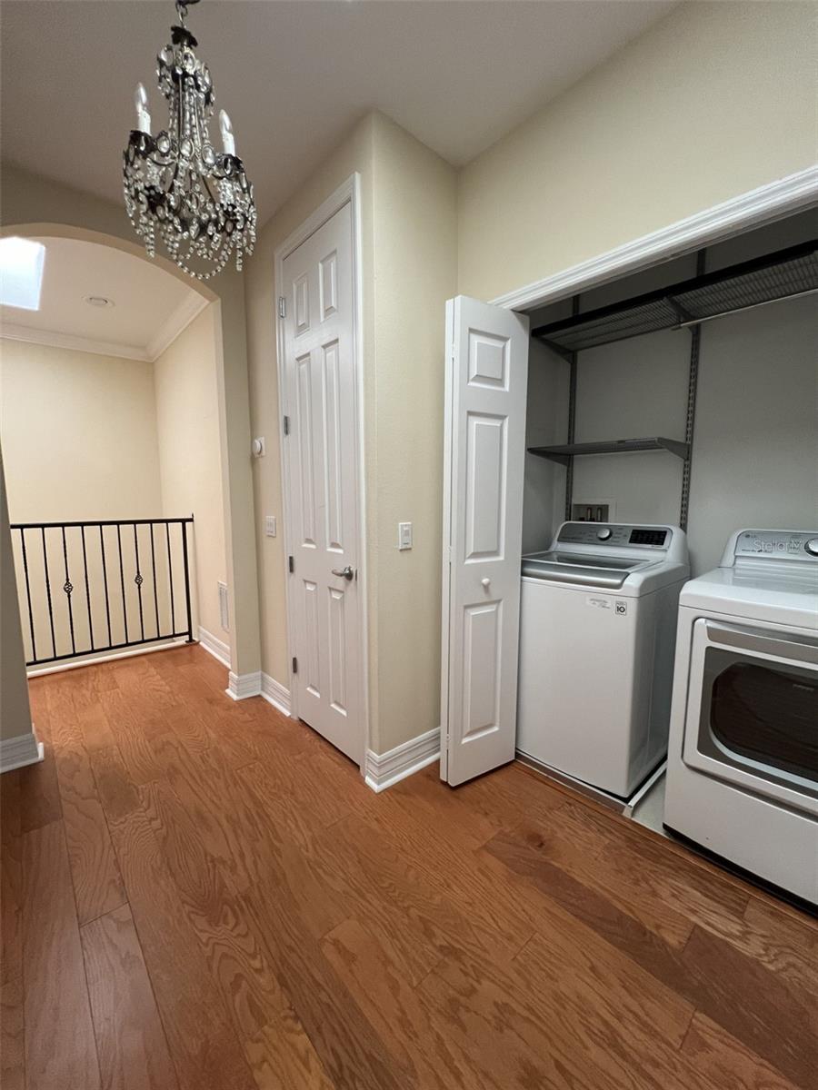 HANSEN MANOR TWNHMS - Residential Lease