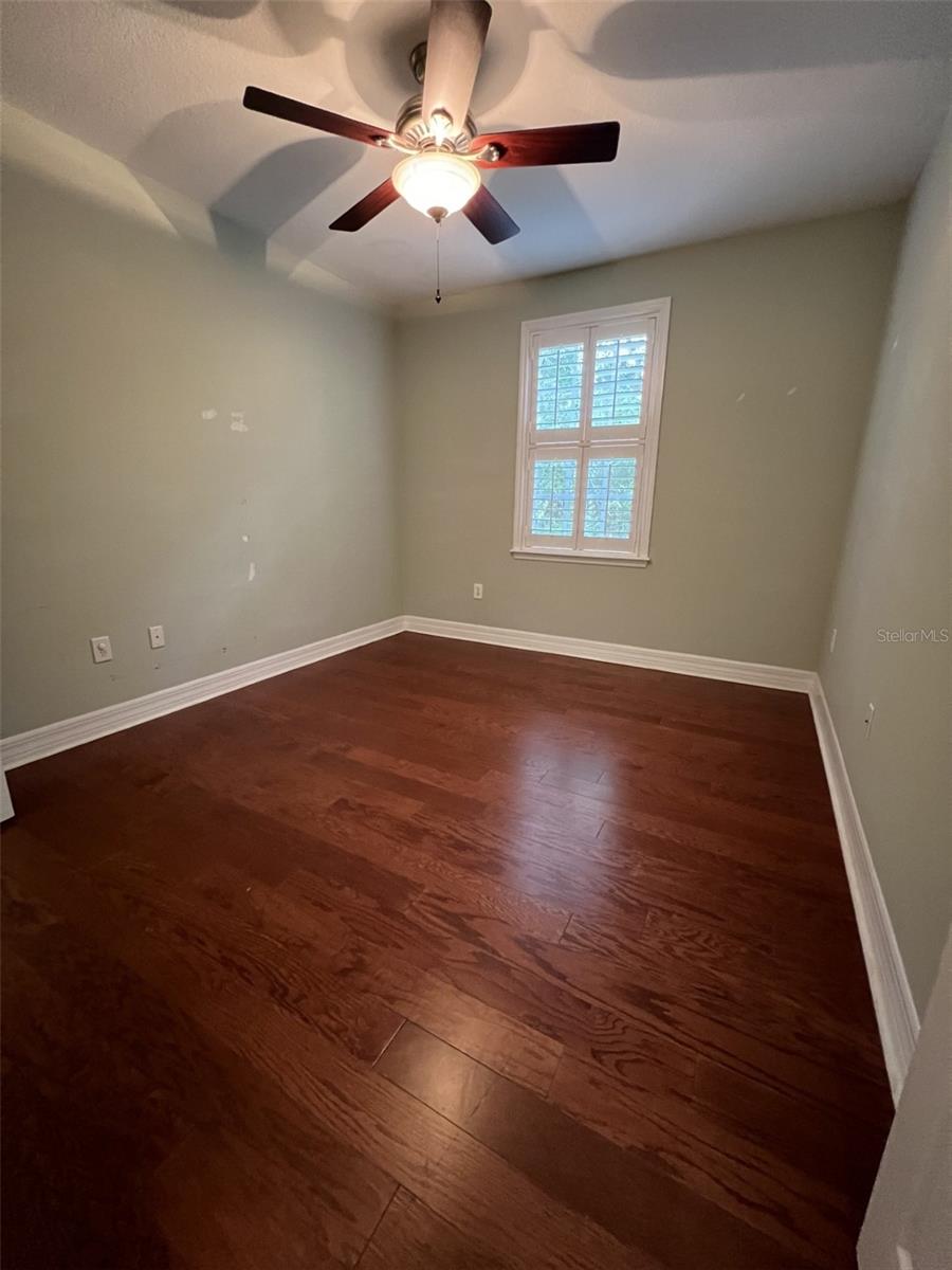 HANSEN MANOR TWNHMS - Residential Lease