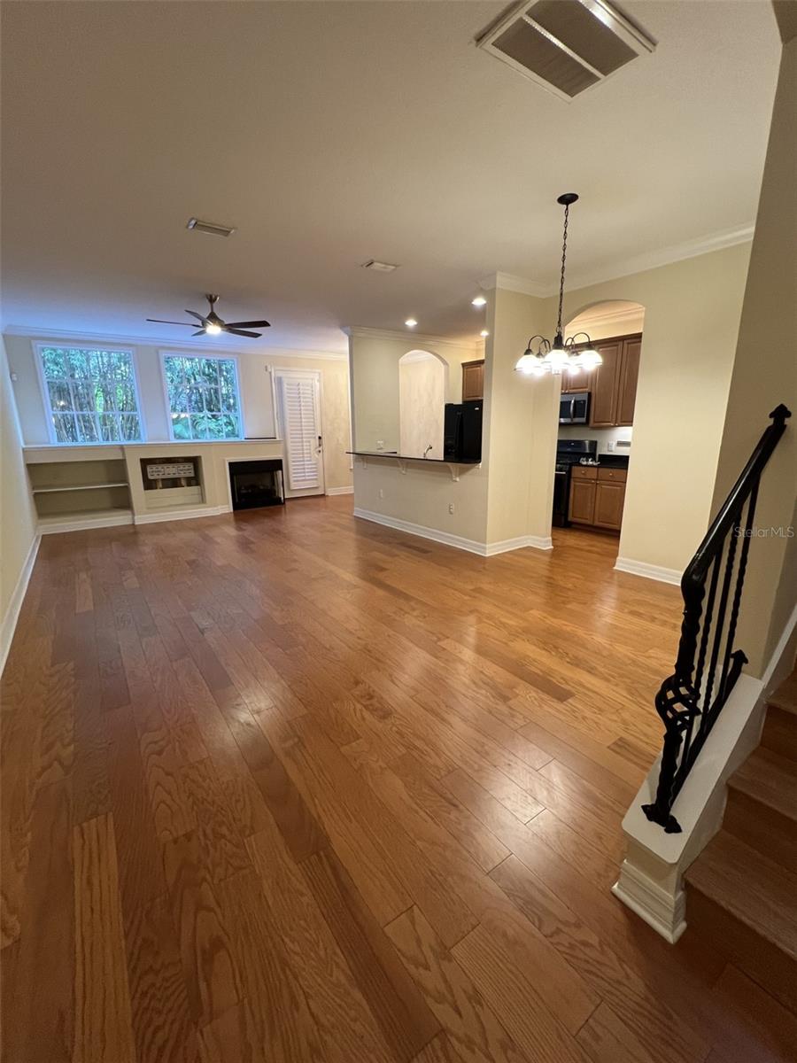HANSEN MANOR TWNHMS - Residential Lease