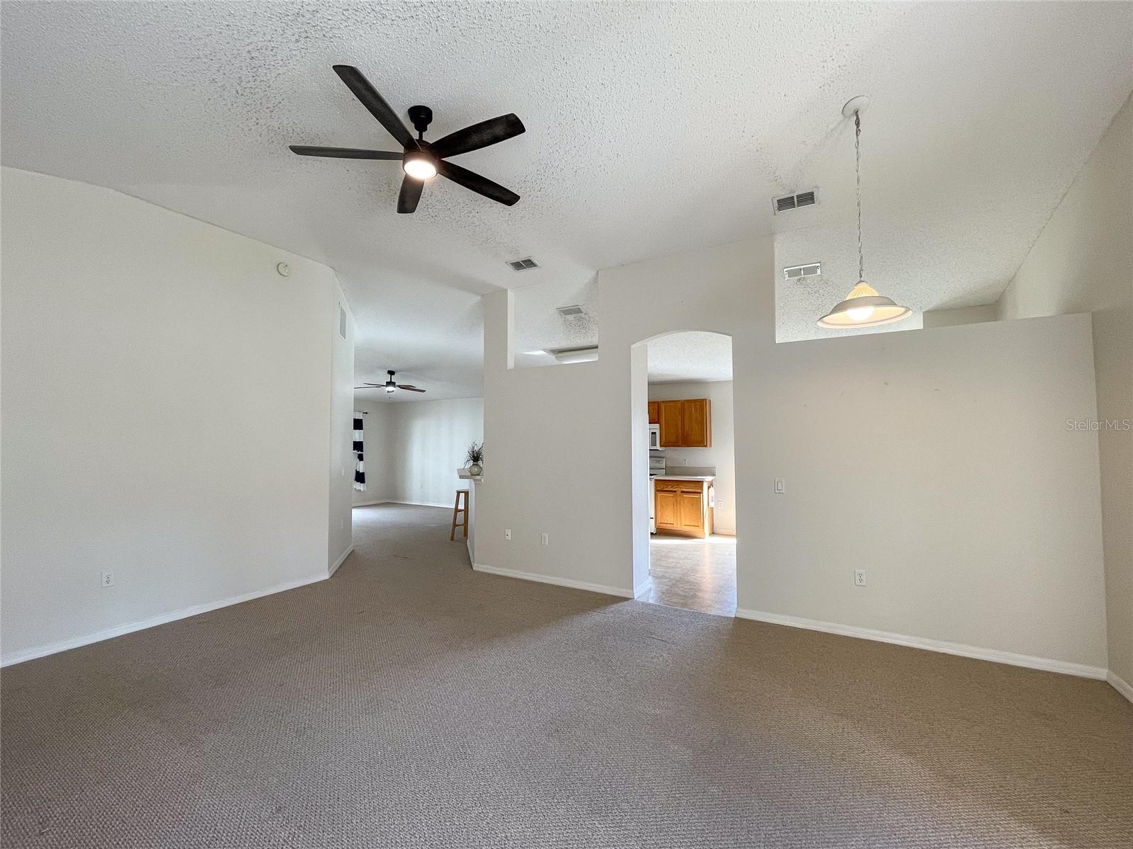 GRAND PRESERVE PH 01 - Residential