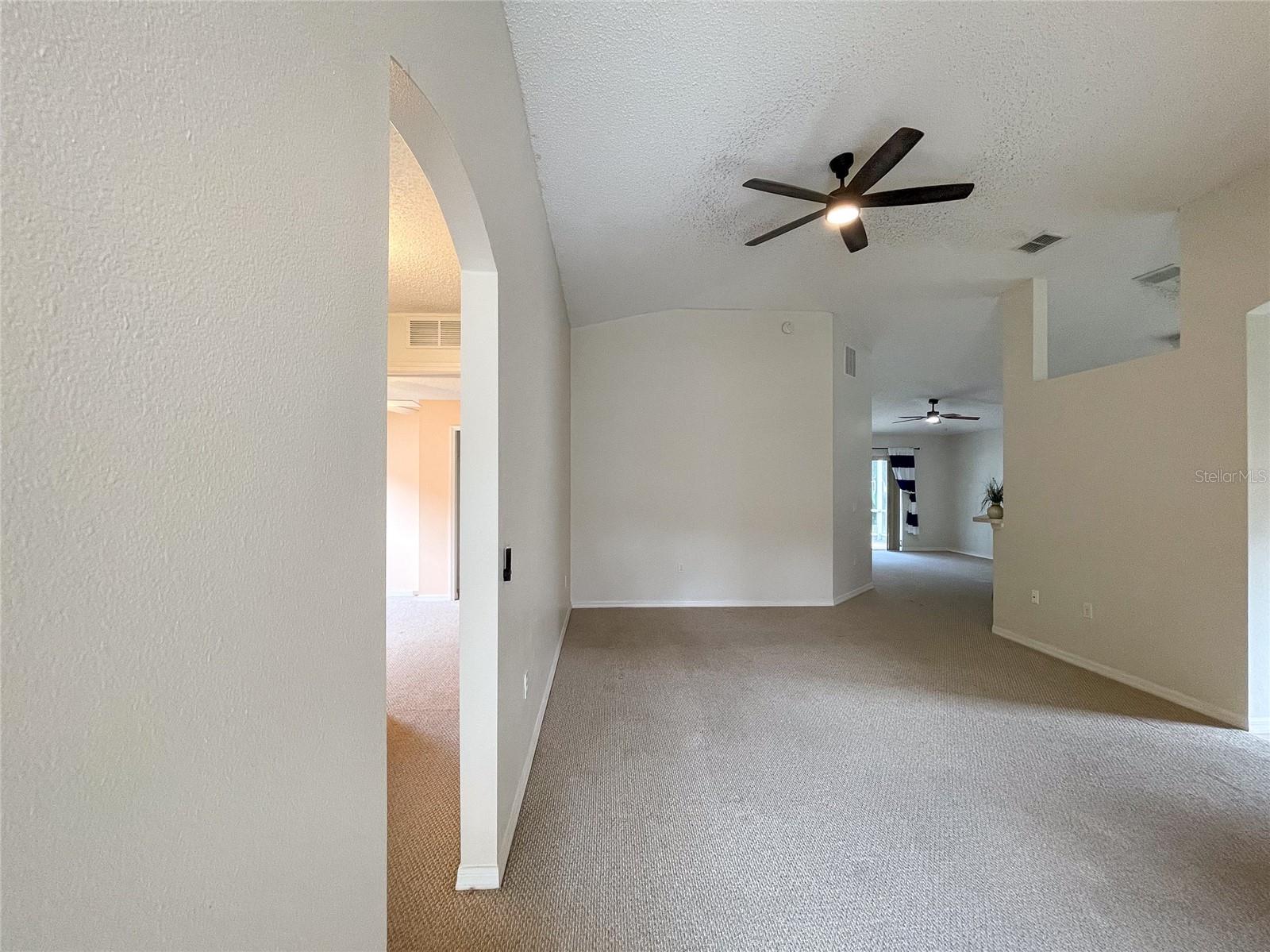 GRAND PRESERVE PH 01 - Residential