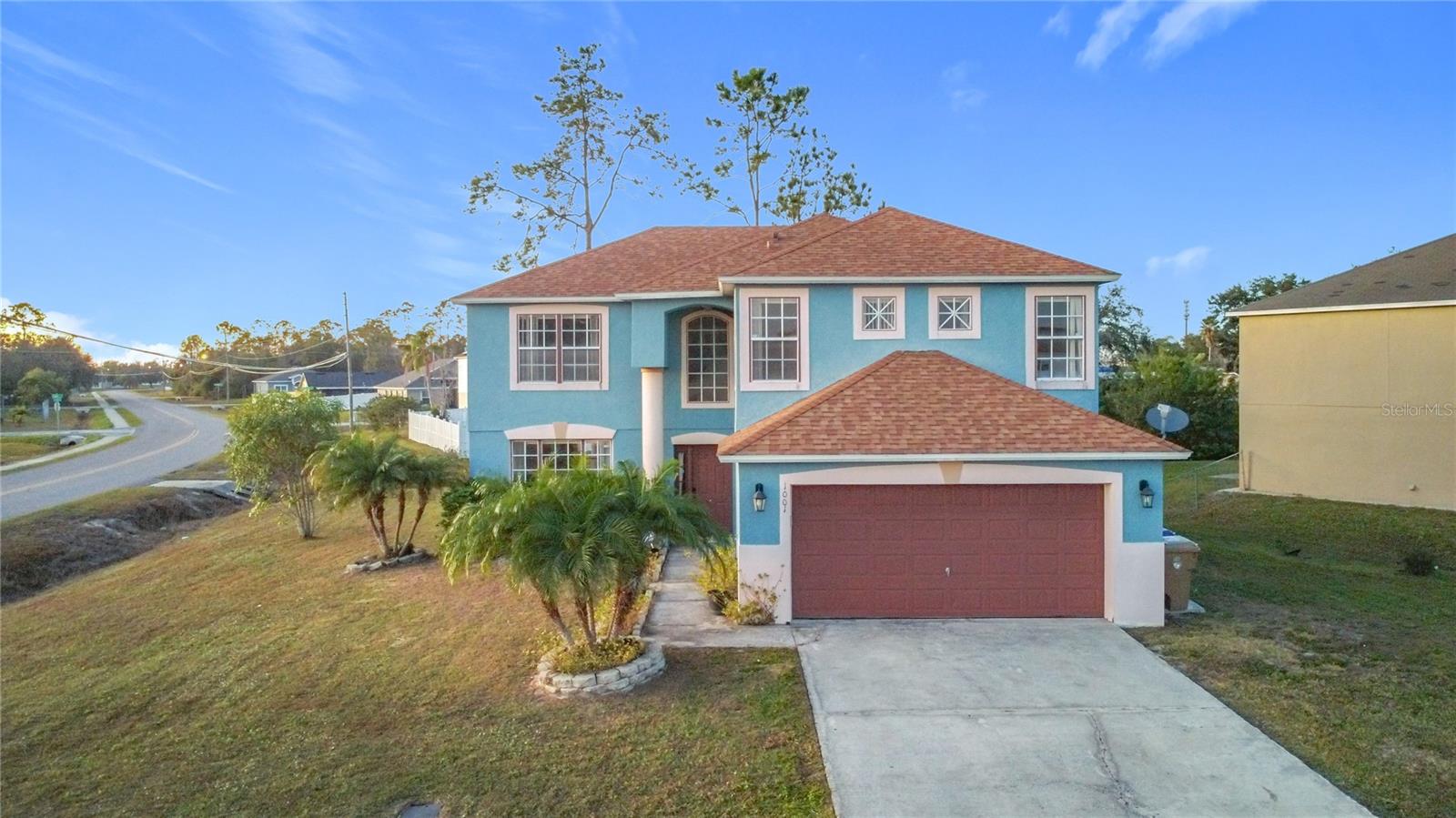 1001 DAMPIERRE COURT