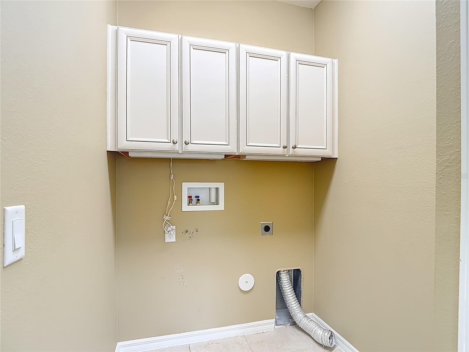 TAMPA BAY GOLF AND TENNIS CLUB - Residential