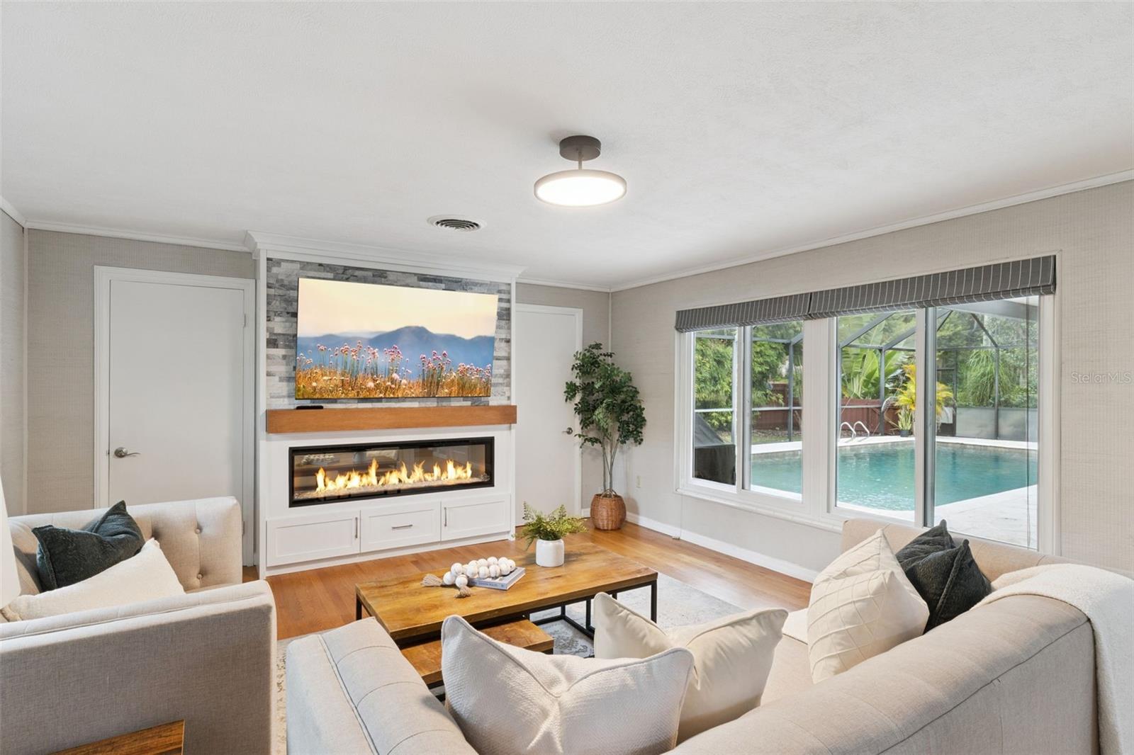 ROWENA PARK 02 - Residential